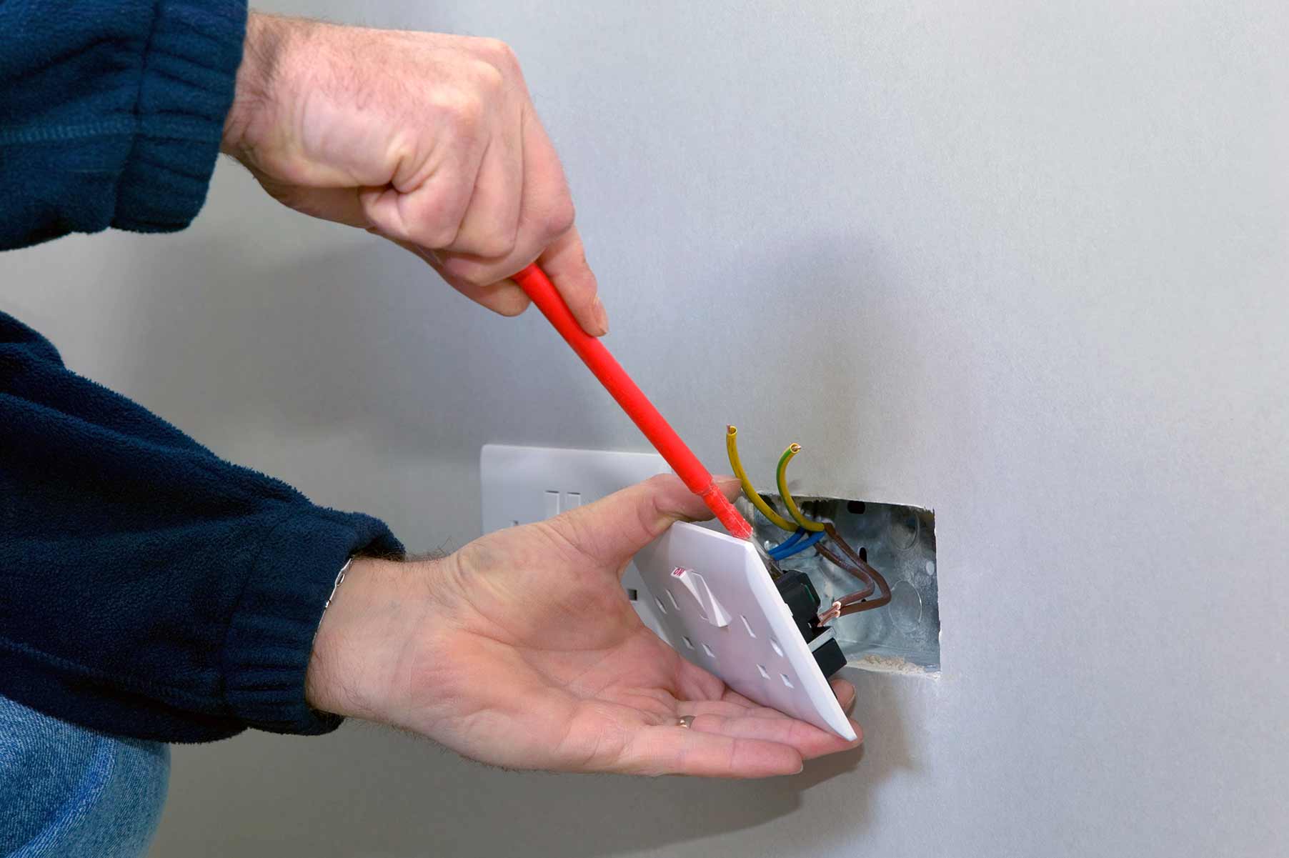 Our electricians can install plug sockets for domestic and commercial proeprties in Berwick On Tweed and the local area. 